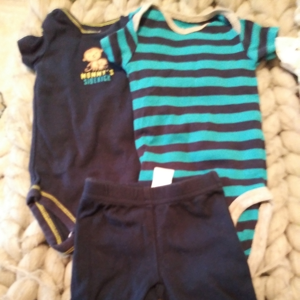 3 pieces nb Carter's